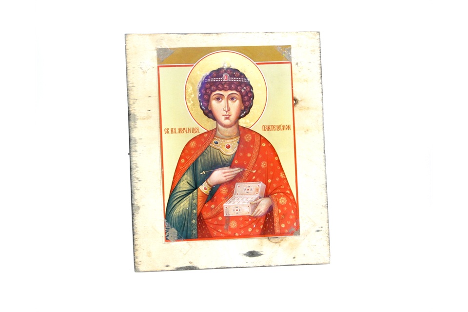 Икона святого Пантелеимона Целителя